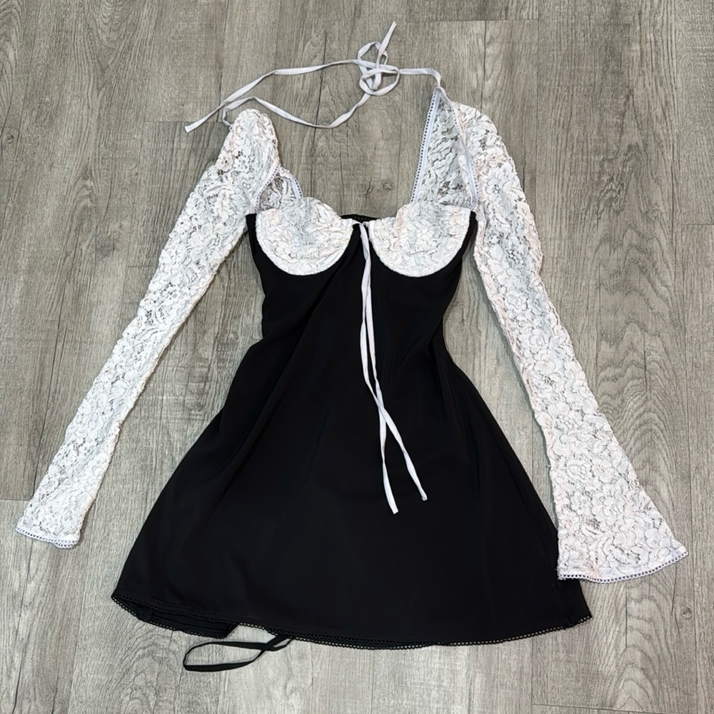 Babyboo fashion Mini dress. Size Small